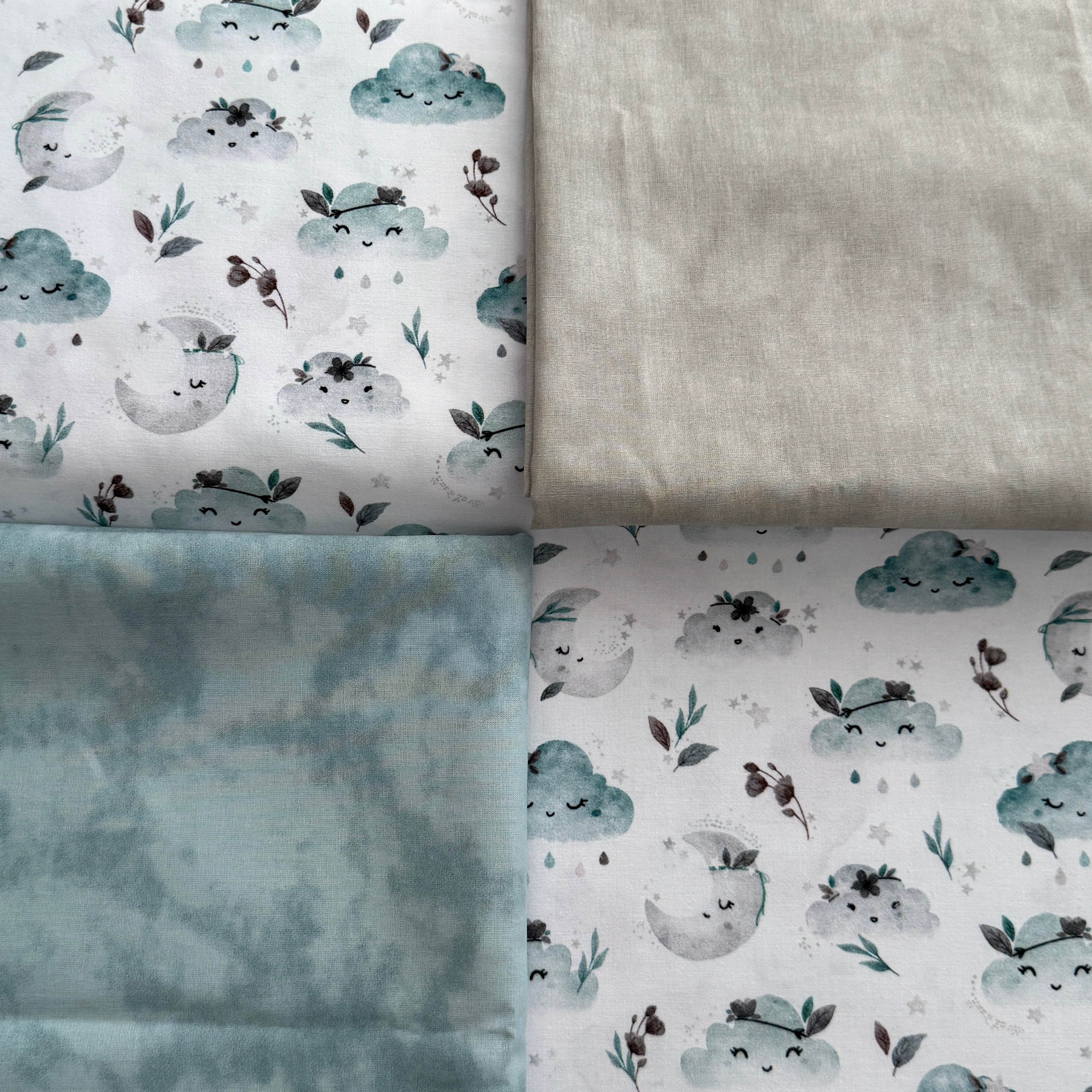 Krabbeldecke "Wolken mint“ Modell 1