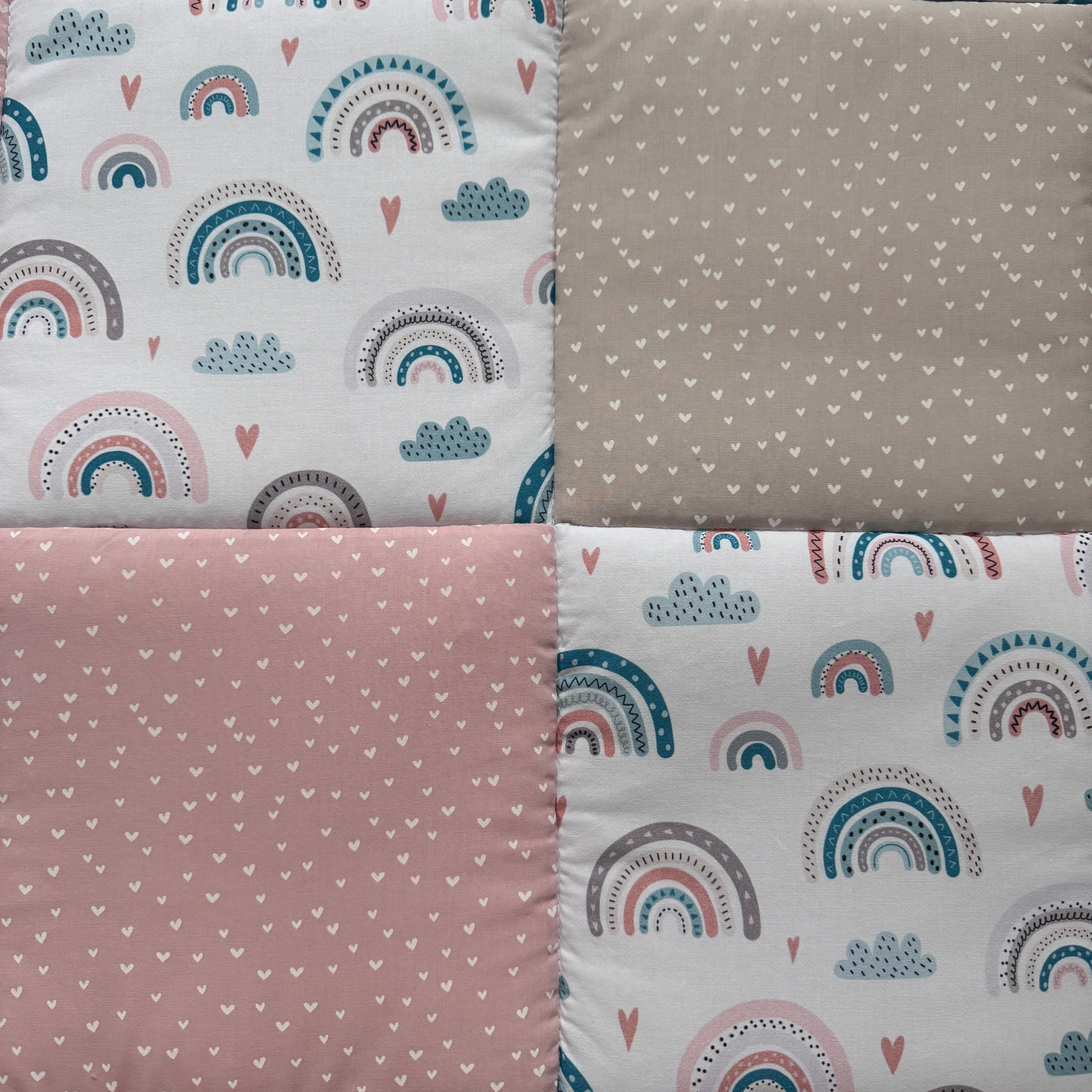 Krabbeldecke "Regenbogen & Wolken“ Modell 4