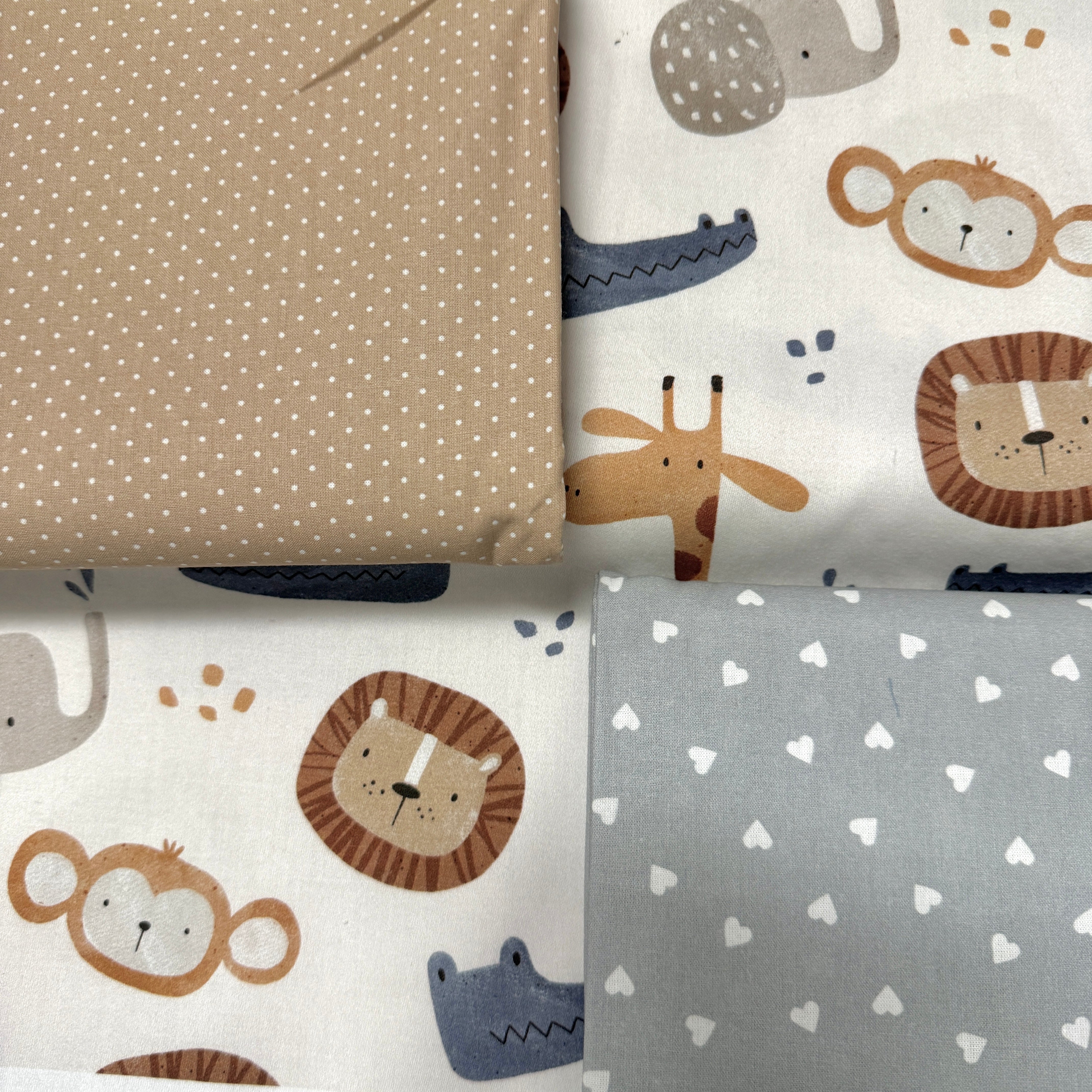 Krabbeldecke "Löwe & Co" Modell 1