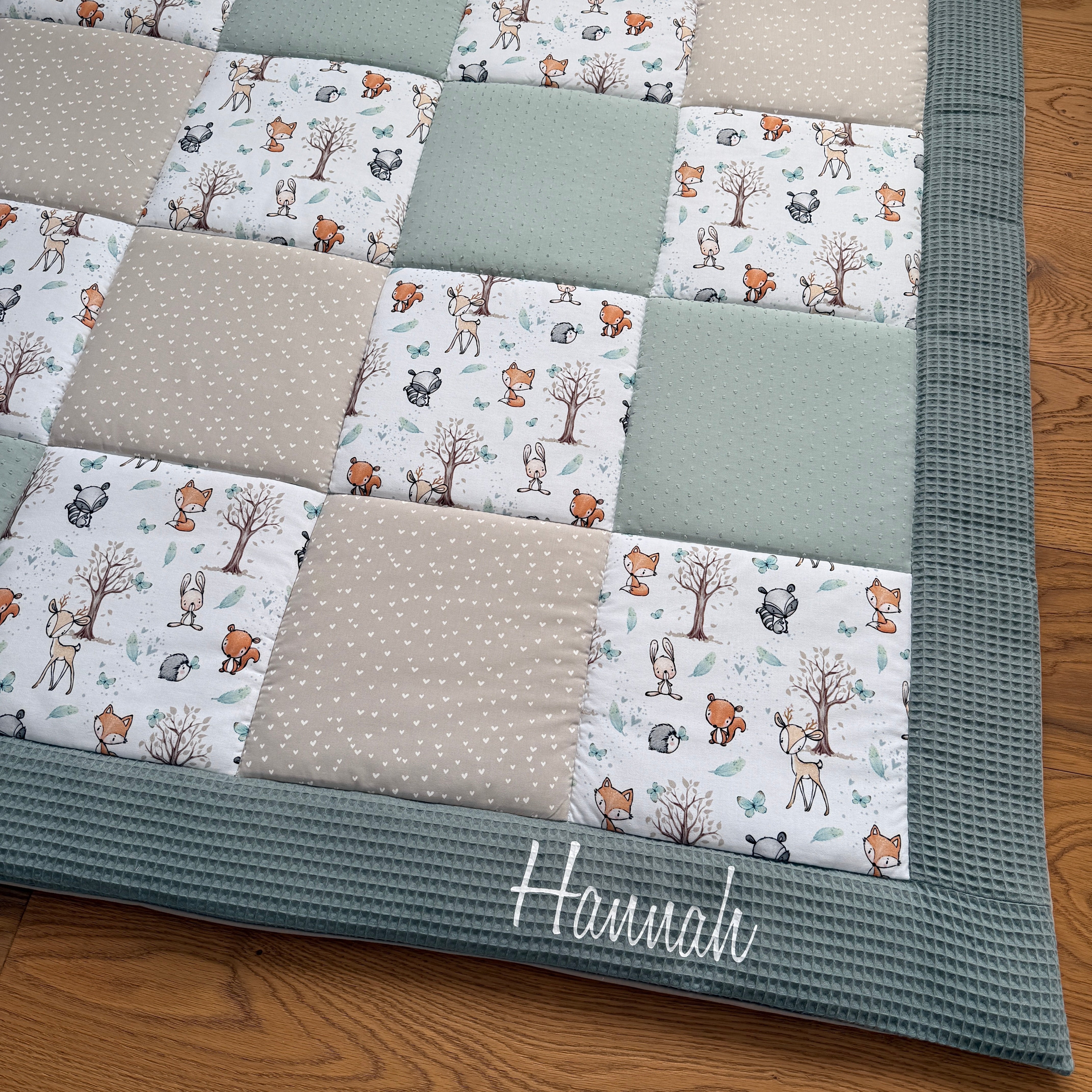 Krabbeldecke "Waldtiere mint“ Modell 4