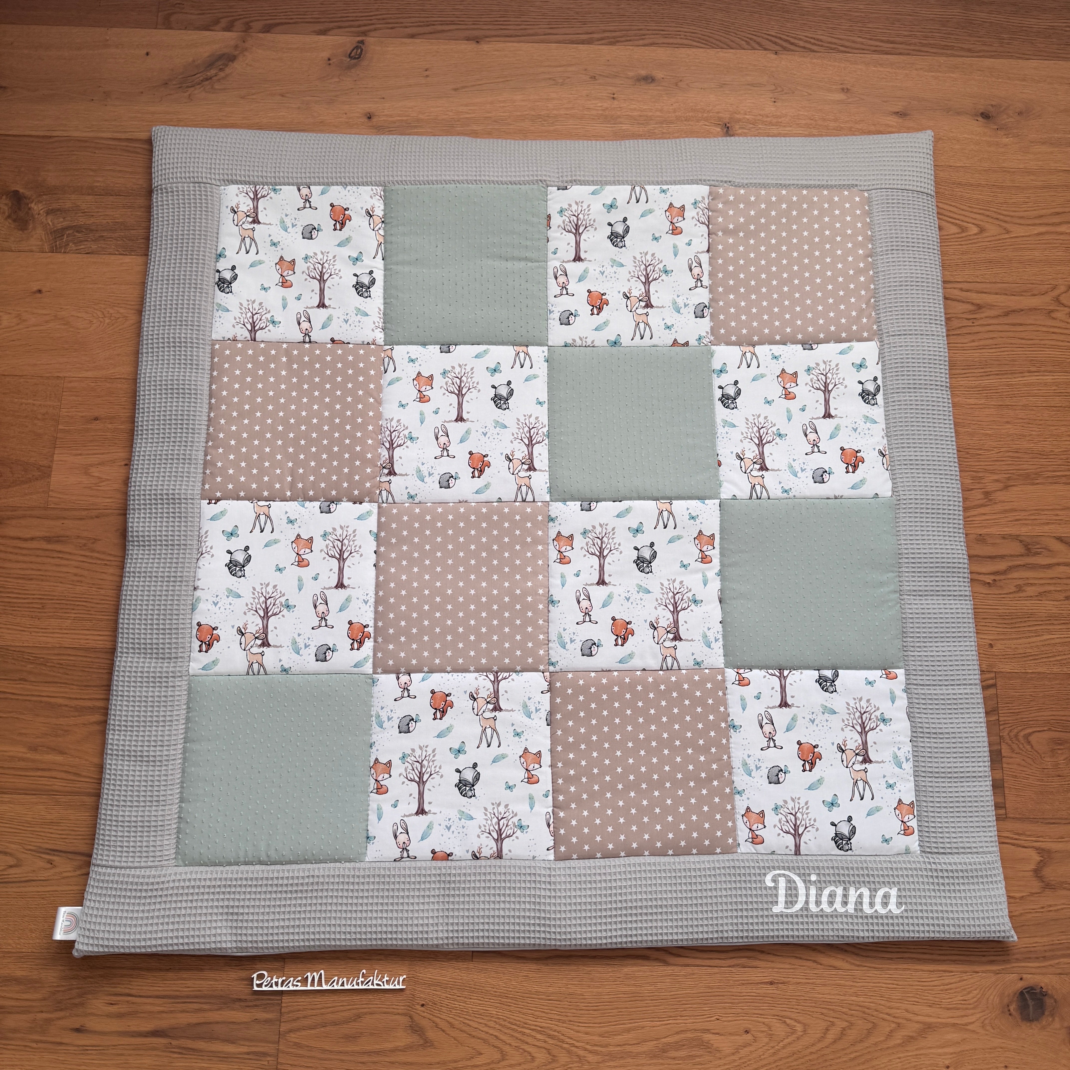 Krabbeldecke "Waldtiere mint“ Modell 1