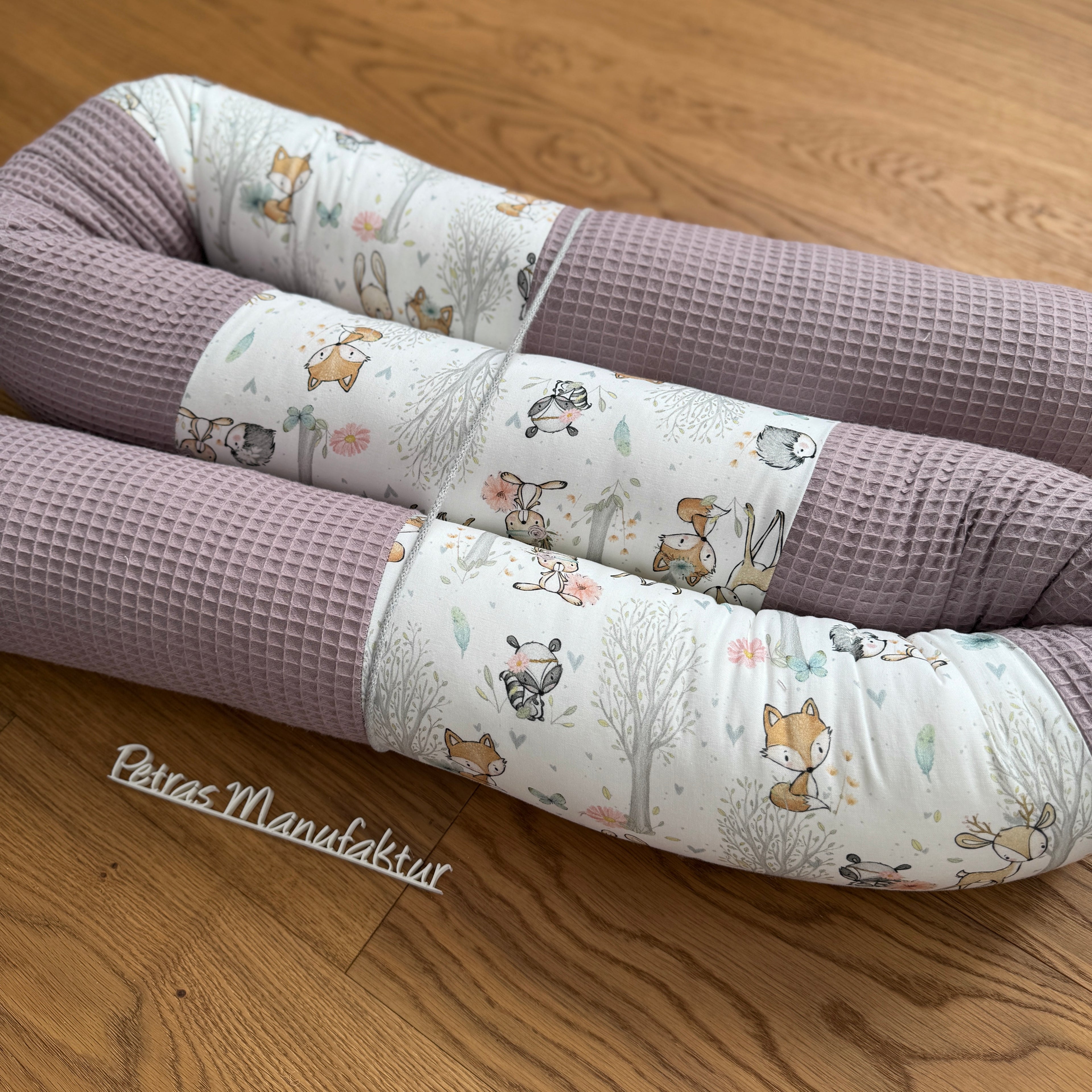 Bettschlange "Waldtiere pastell"