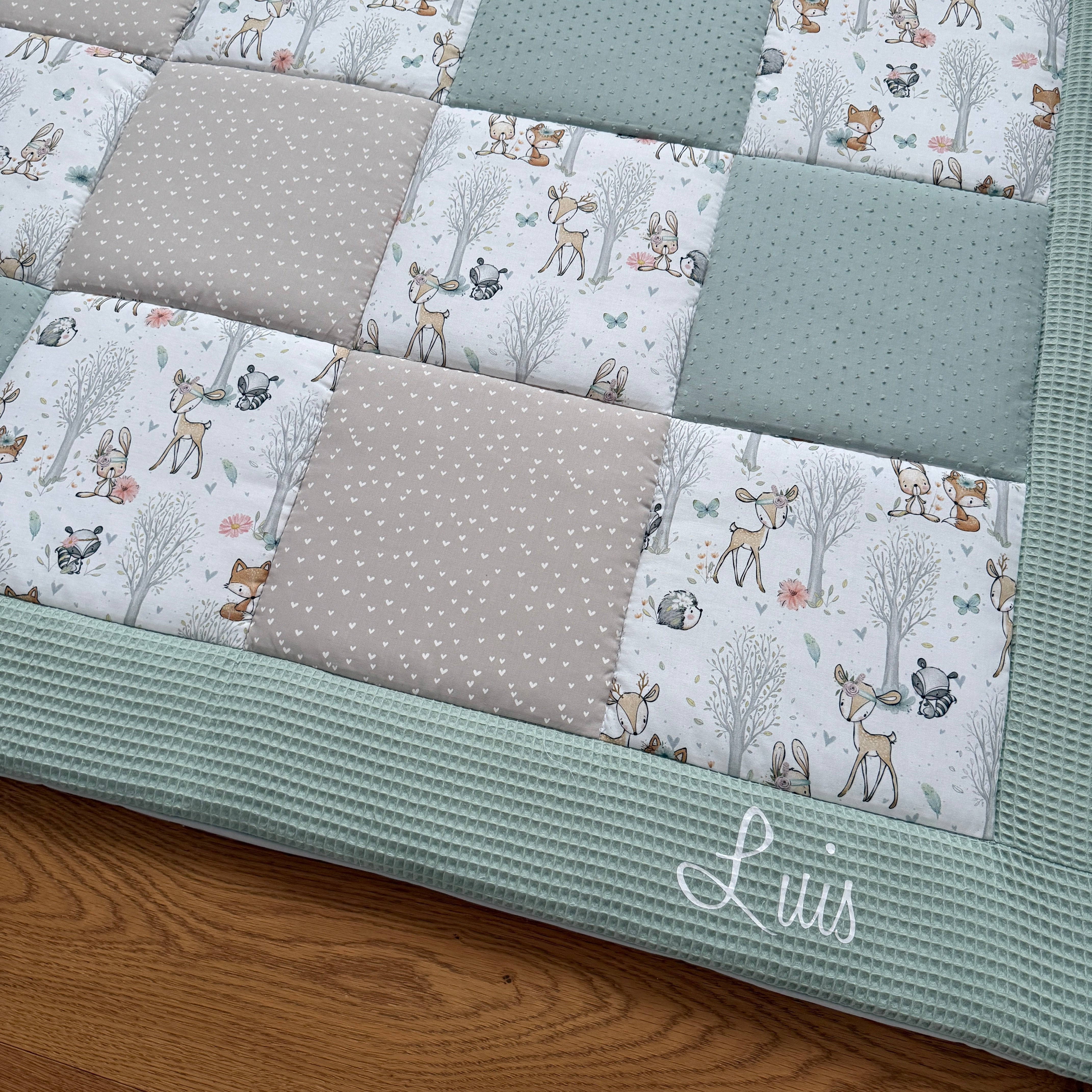 Krabbeldecke "Waldtiere pastell“ Modell 4