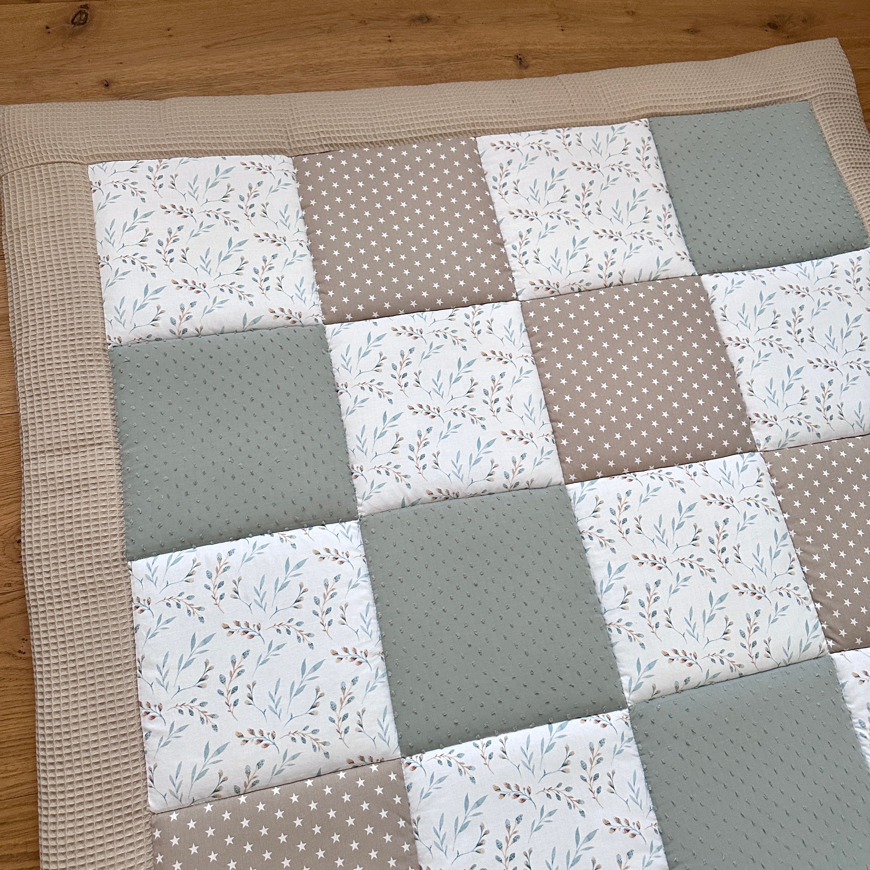 Krabbeldecke "Blätter“ Modell 1