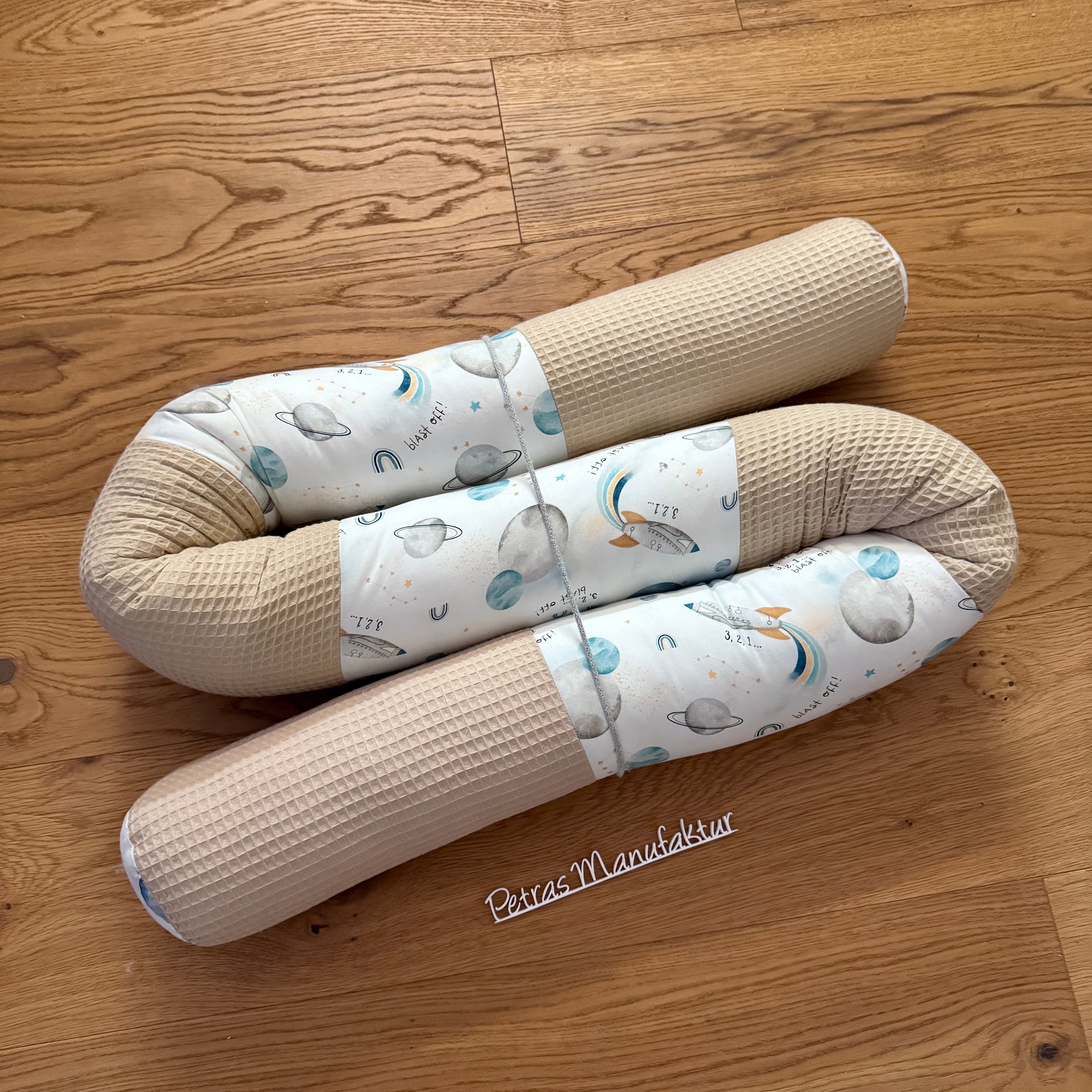 Bettschlange "Weltall"