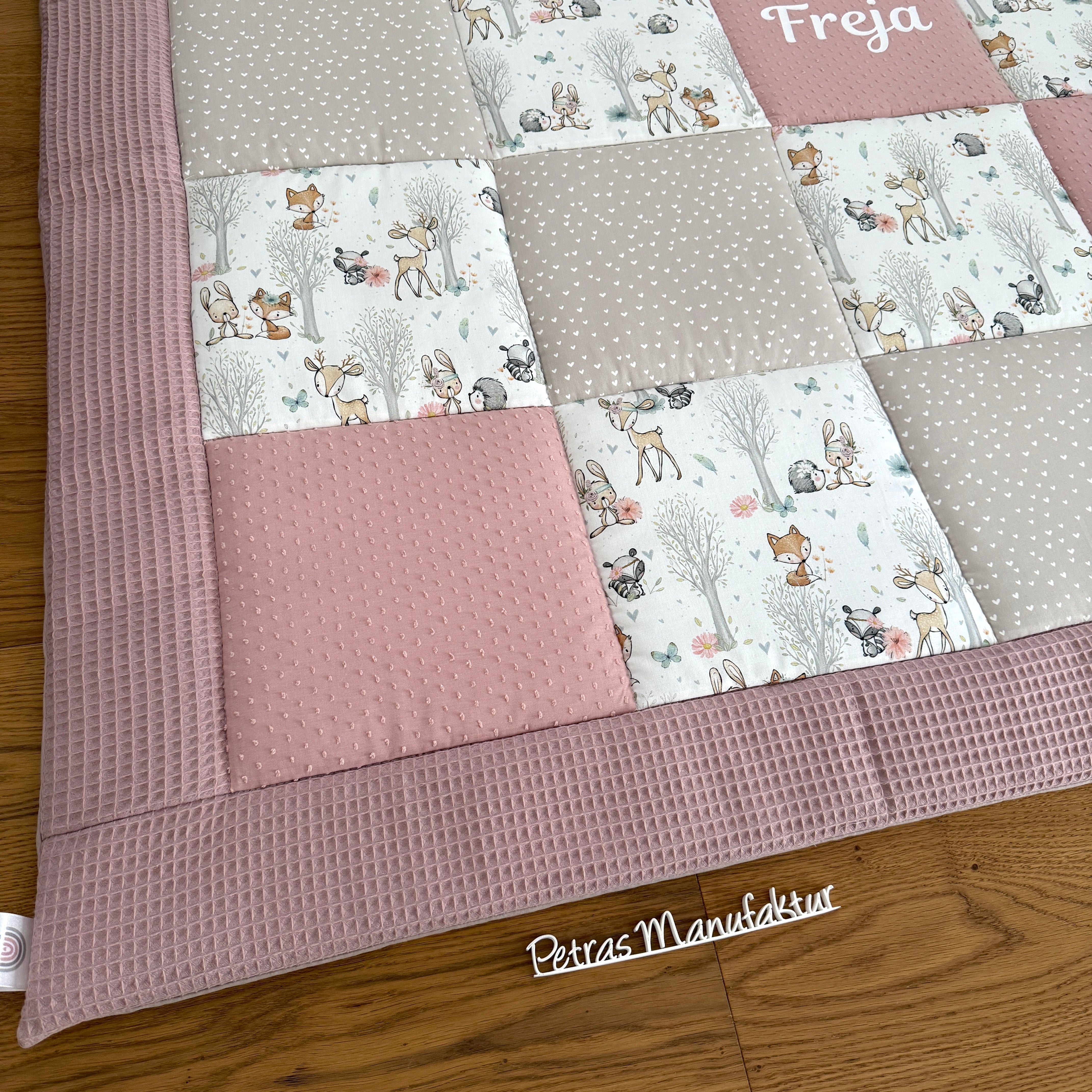 Krabbeldecke "Waldtiere pastell“ Modell 6