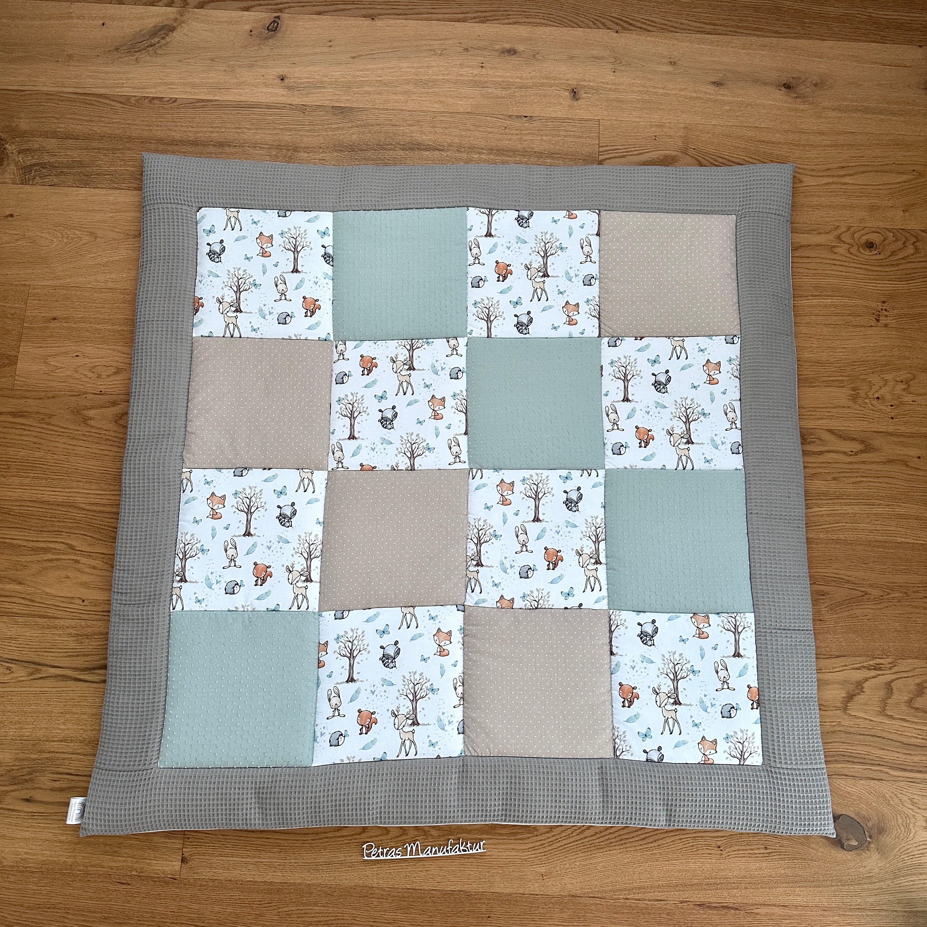 Krabbeldecke "Waldtiere mint“ Modell 3