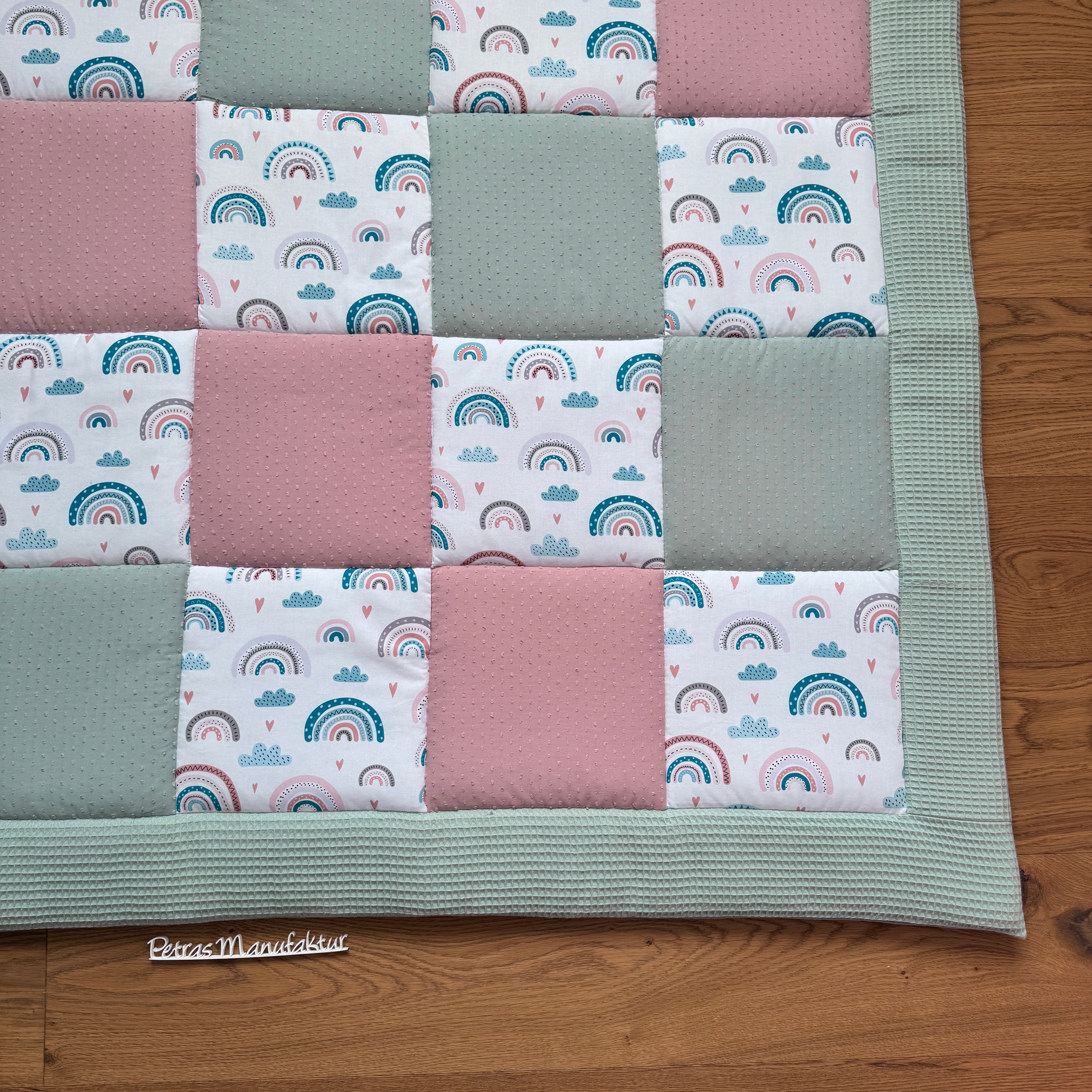 Krabbeldecke "Regenbogen & Wolken“ Modell 1