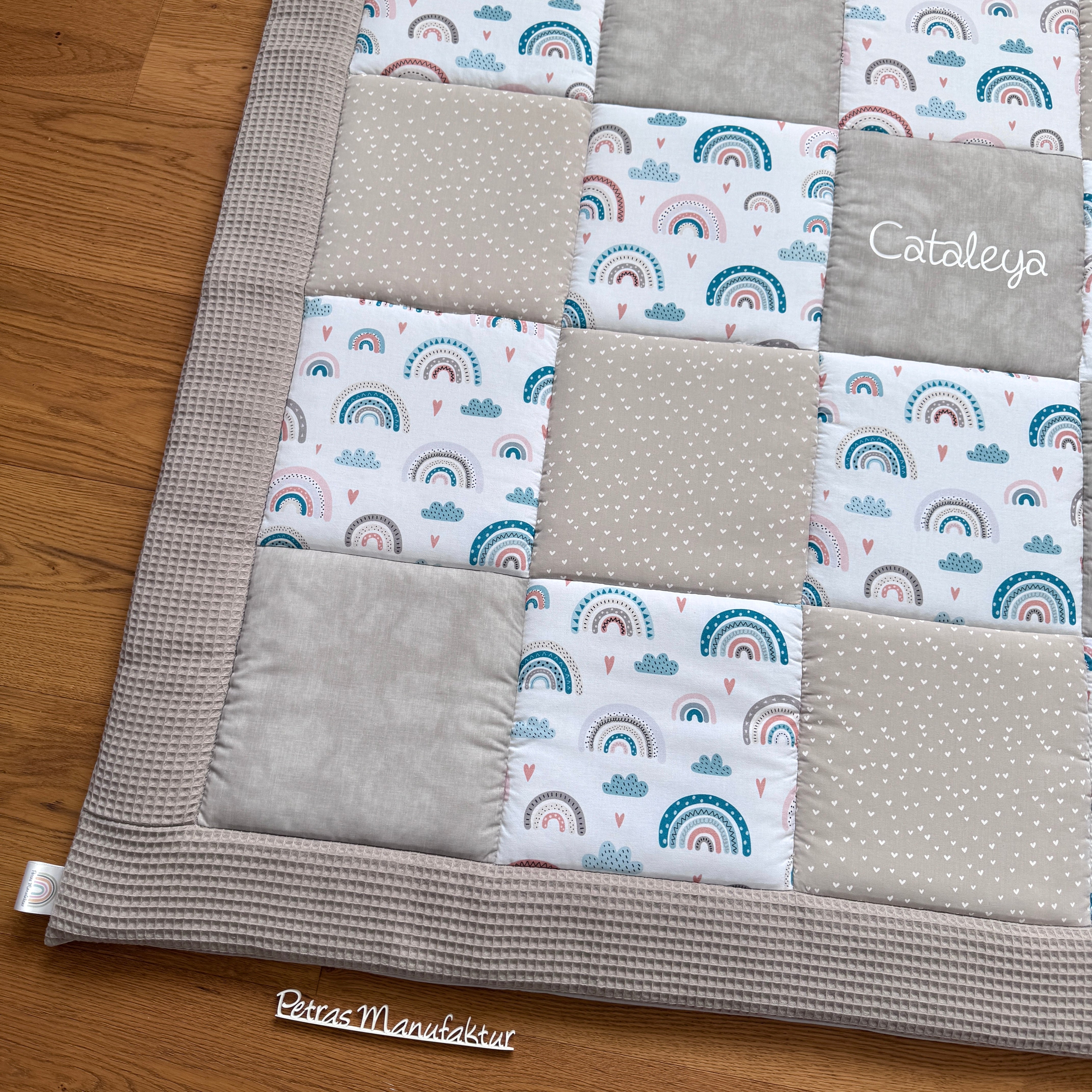 Krabbeldecke "Regenbogen & Wolken“ Modell 2