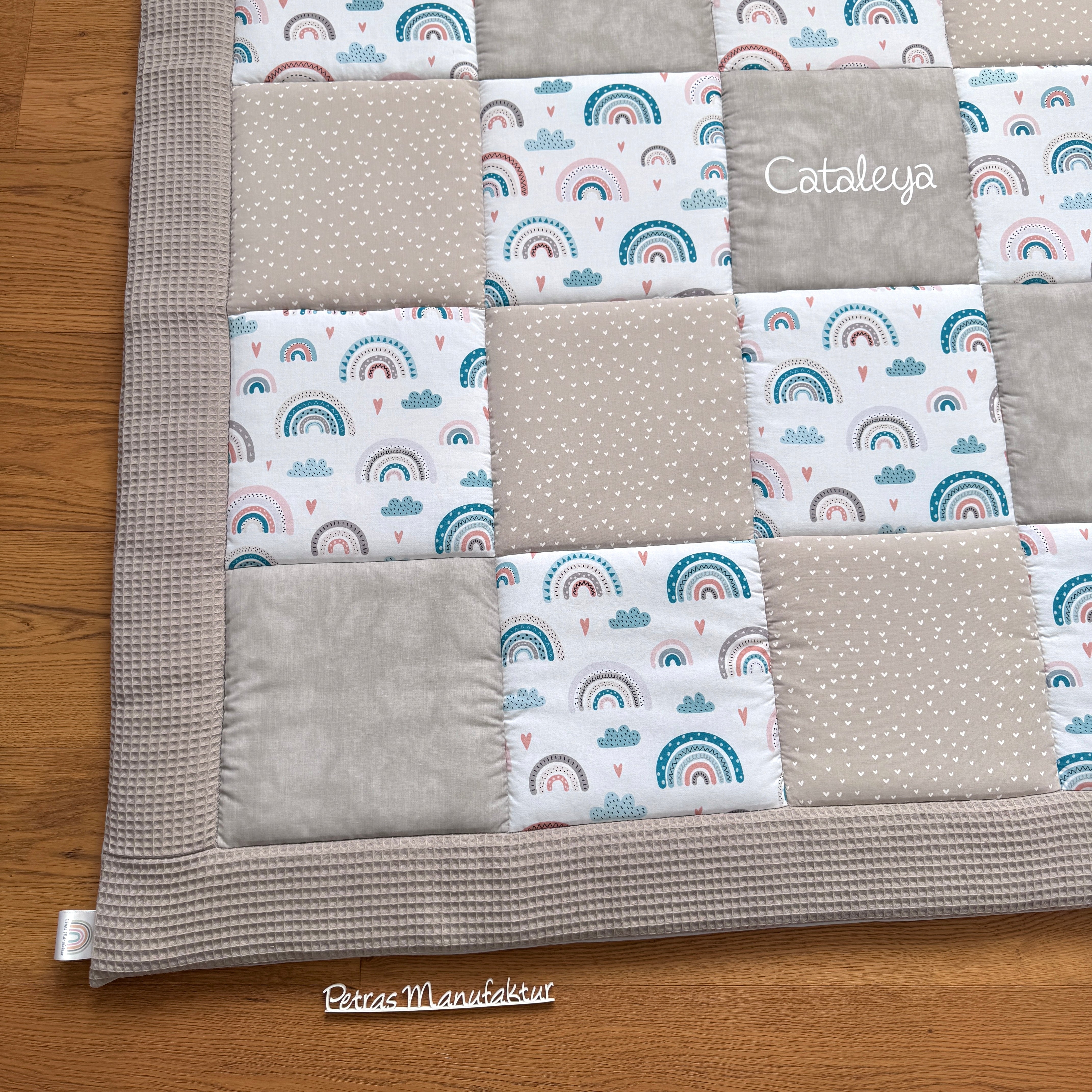 Krabbeldecke "Regenbogen & Wolken“ Modell 2