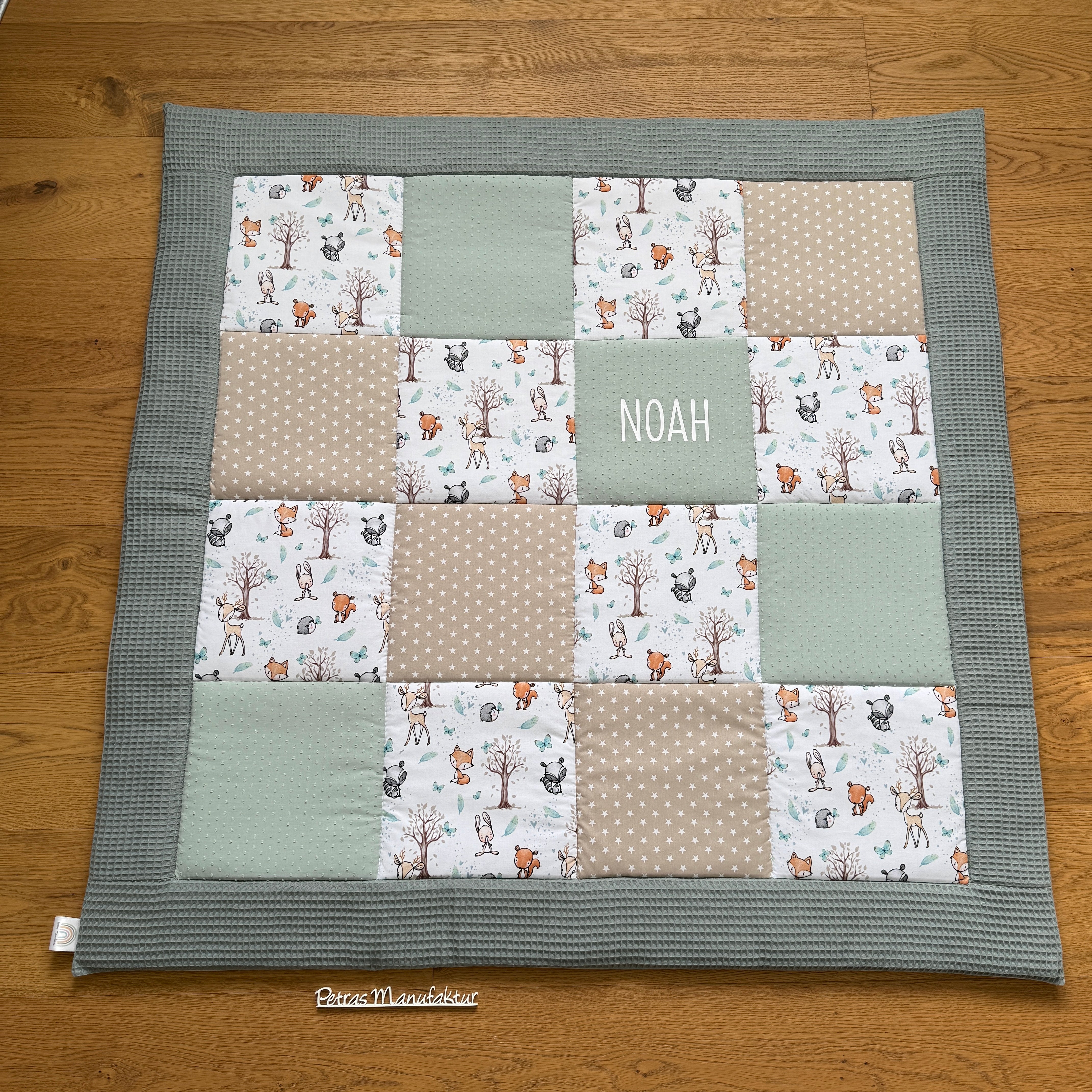 Krabbeldecke "Waldtiere mint“ Modell 1