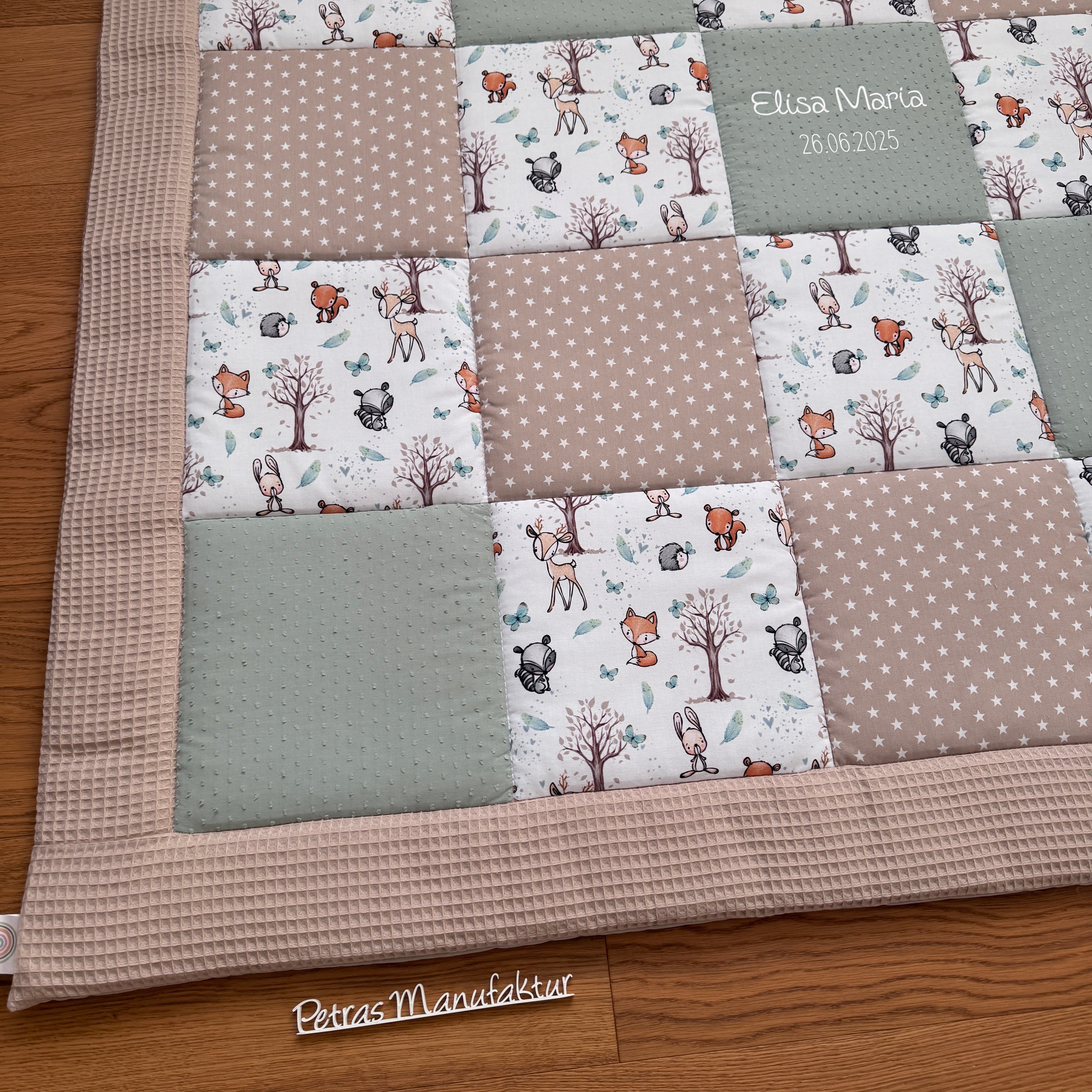 Krabbeldecke "Waldtiere mint“ Modell 1