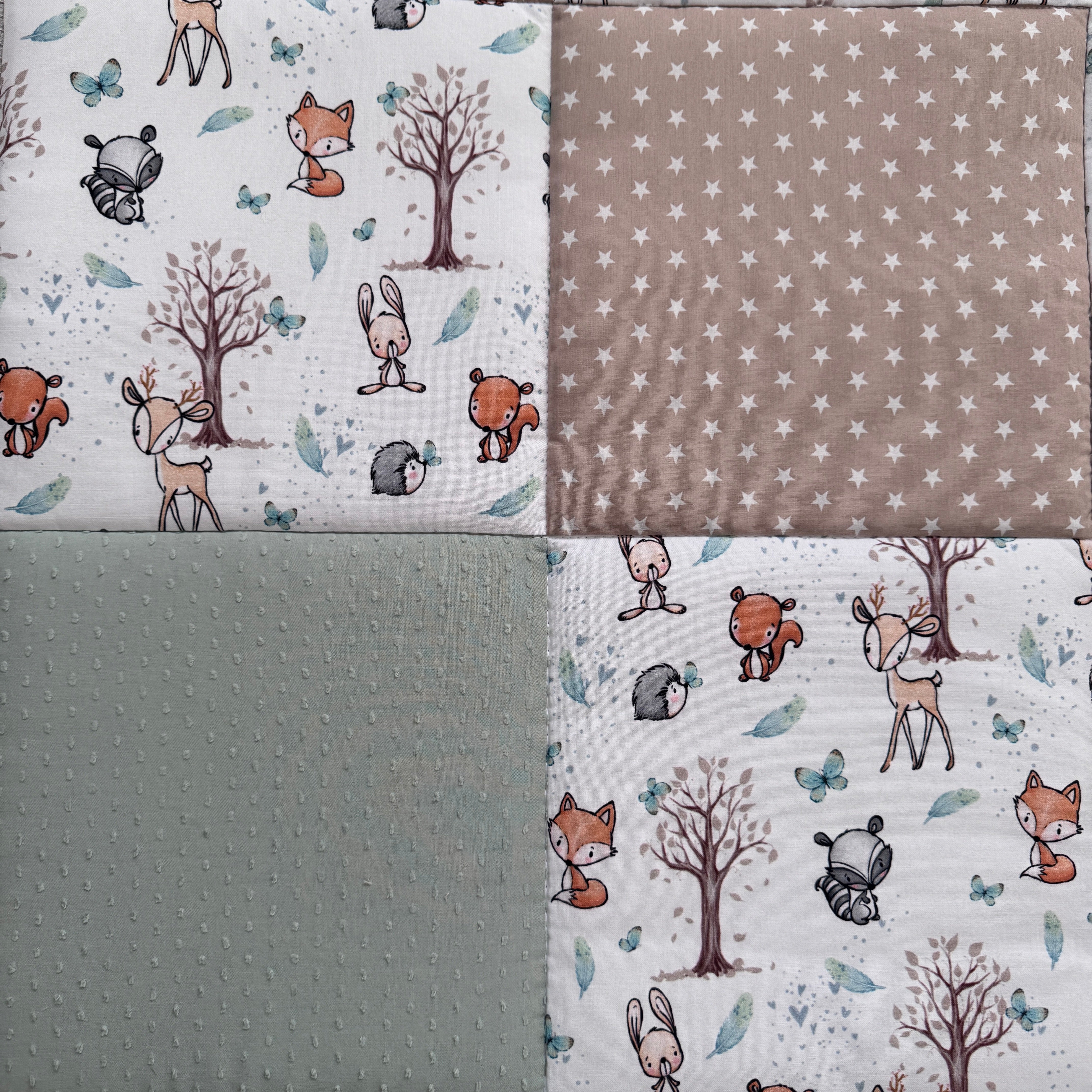 Krabbeldecke "Waldtiere mint“ Modell 1