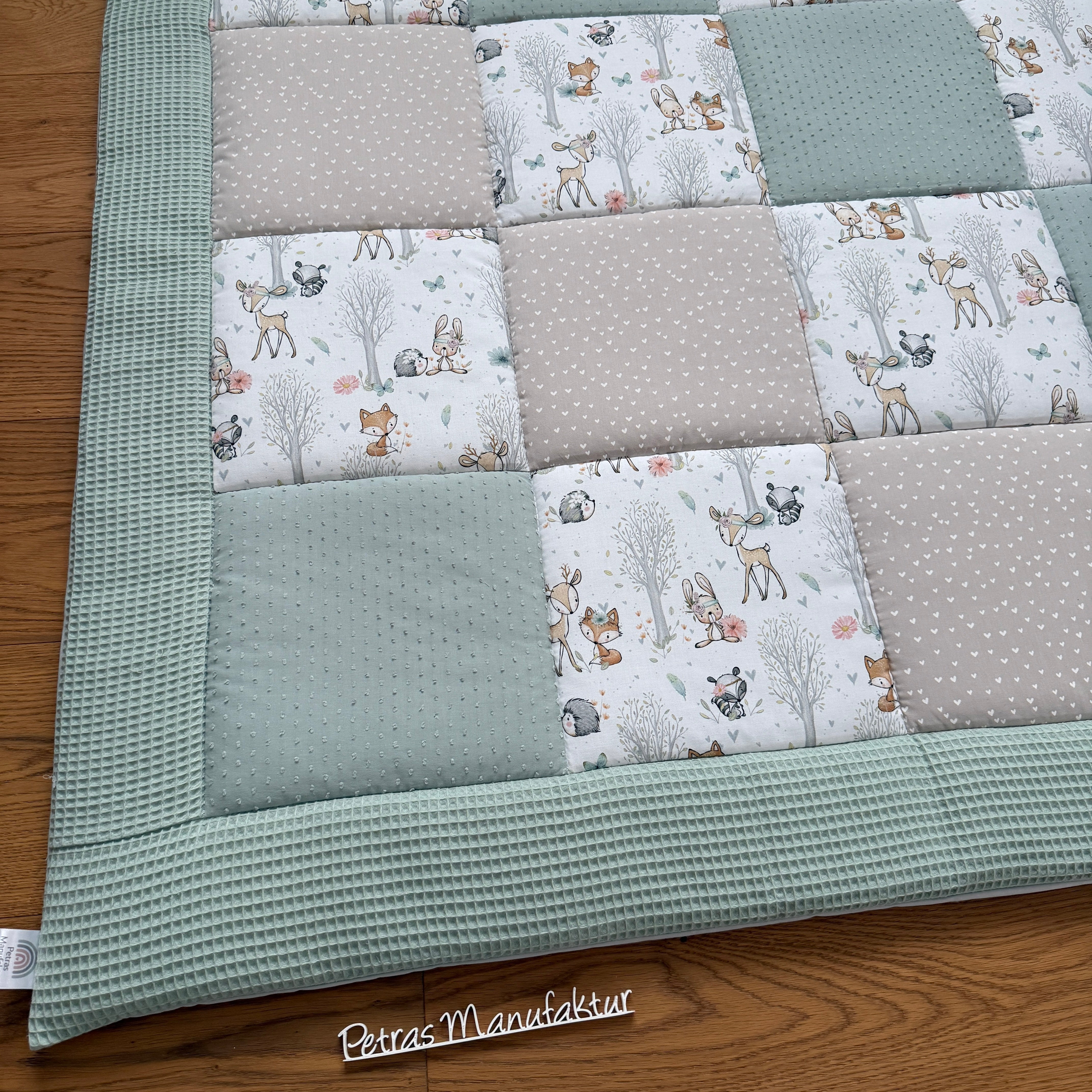 Krabbeldecke "Waldtiere pastell“ Modell 4