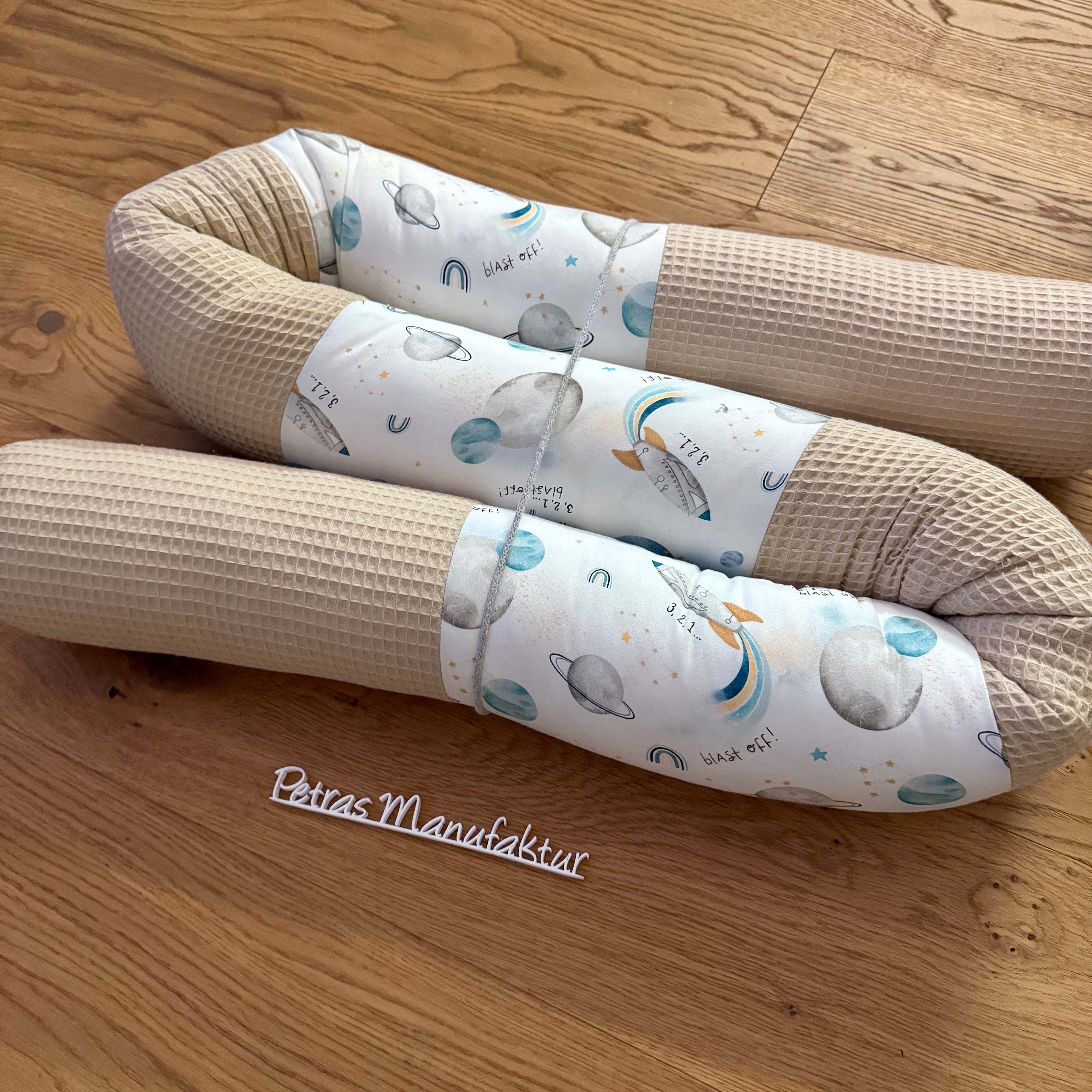 Bettschlange "Weltall"